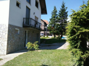 Apartment Krejović